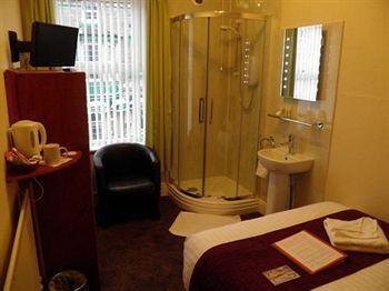 Lynbar Hotel Блекпул Екстериор снимка
